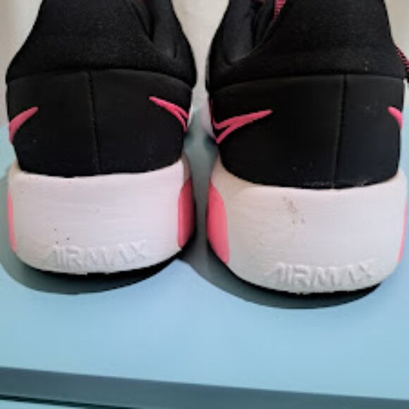 NIKE AIR MAX BELLA TR 4 BLACK HYPER PINK SNEAKERS TRAINING SHOES GYMNASTIC SHOES - Picture 5 of 8